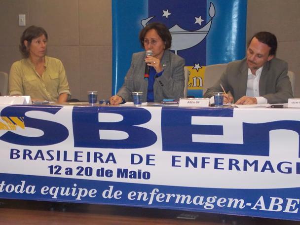 Foto da reunião de organização da 15ª Conferência Nacional de Saúde